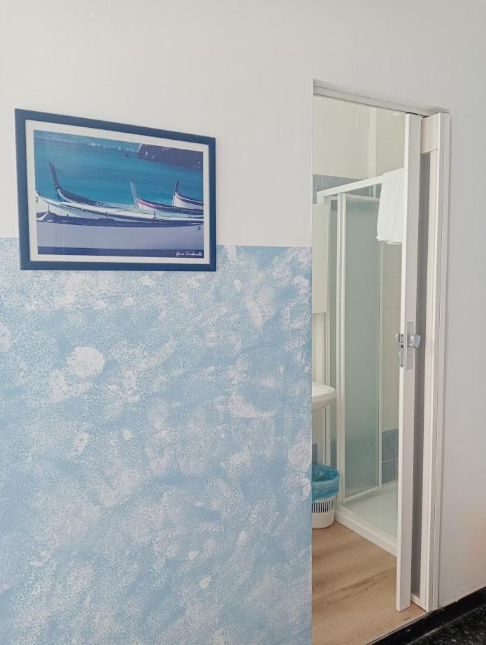 Albergo Belvedere Albissola Marina Bagian luar foto